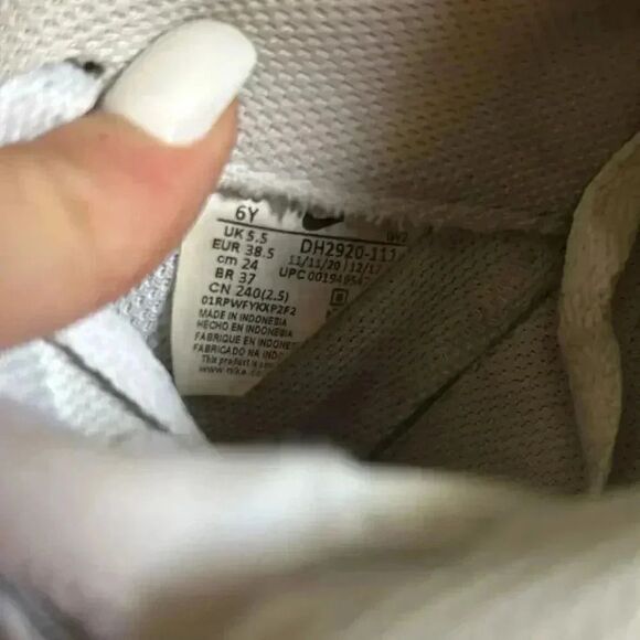 Nike Air Force 1 ’07, the b-ball icon Shoes, White/White/White/White - Picture 8 of 10